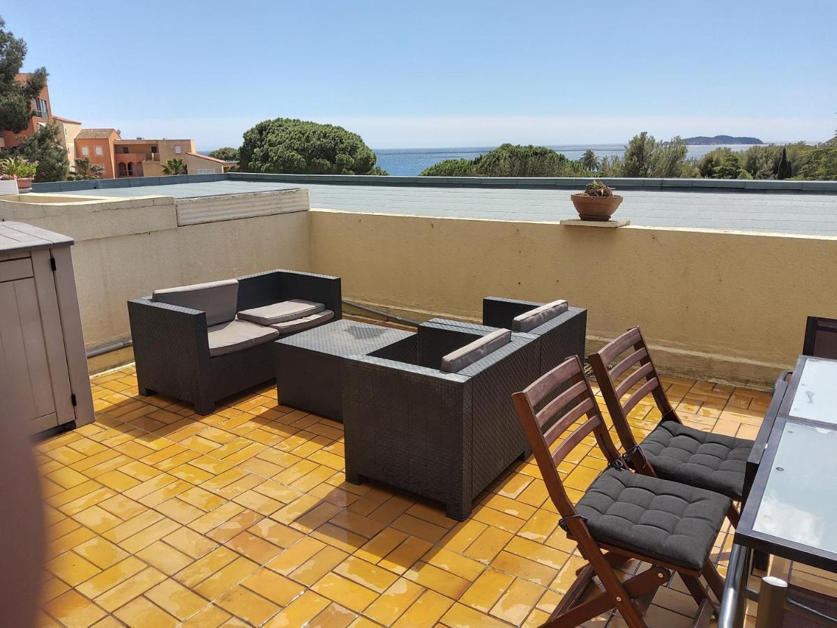 Grand T2 Vue Mer Apartment La Ciotat Exterior photo